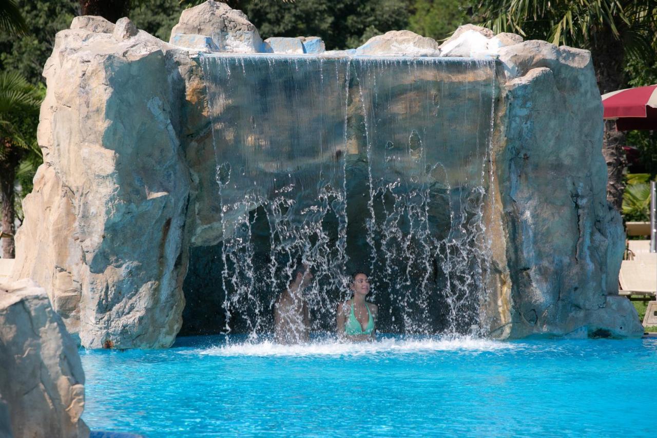 Hotel Terme All'Alba Abano Terme Exterior photo